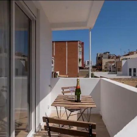 Apartment Close To The Beach Sant Adria de Besos Luaran gambar